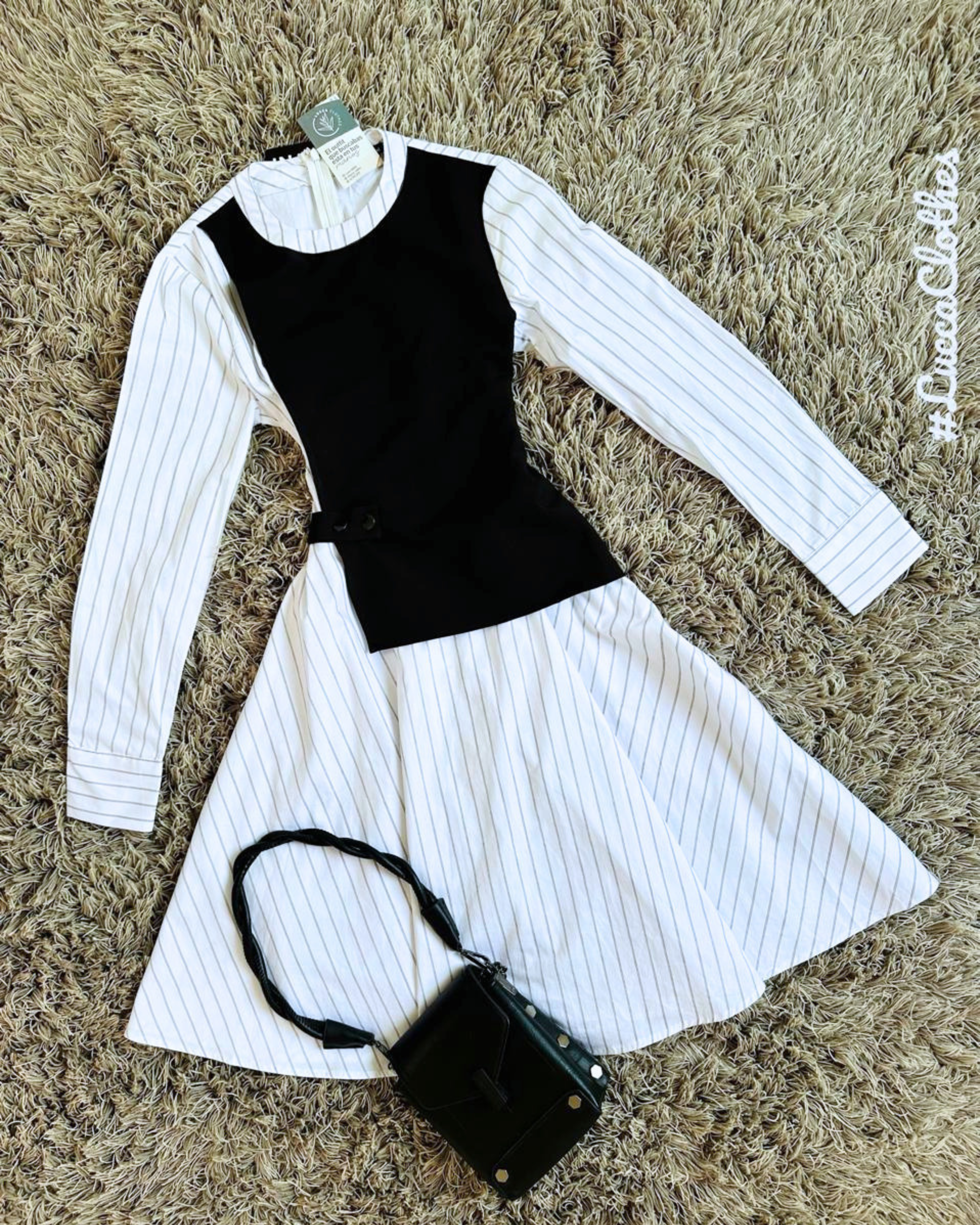 Vestido B&W Líneas